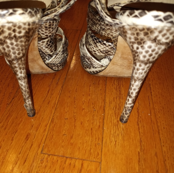 Jimmy Choo women's Stiletto Reptile Sandal Size 38.5 - Picture 8 of 13